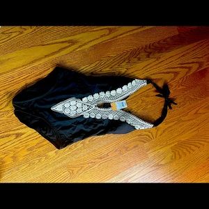 Black woman’s Kona Sol halter swimsuit with tan trim. New with tags!!🌞